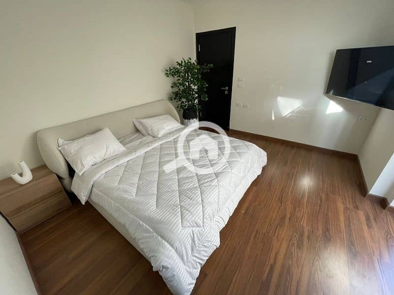 6 4180a1ca-cd8d-4b4a-b1c2-212f8c3fec04. jpg