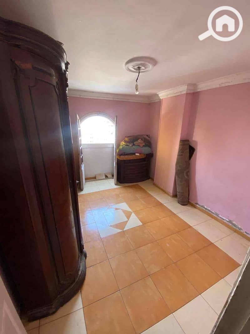 3 84e30d8a-4150-4008-8d7a-82332575064f. jpg