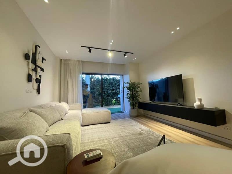 4 cdb21d73-0fd1-4e62-a614-65ca47f081c9. jpg