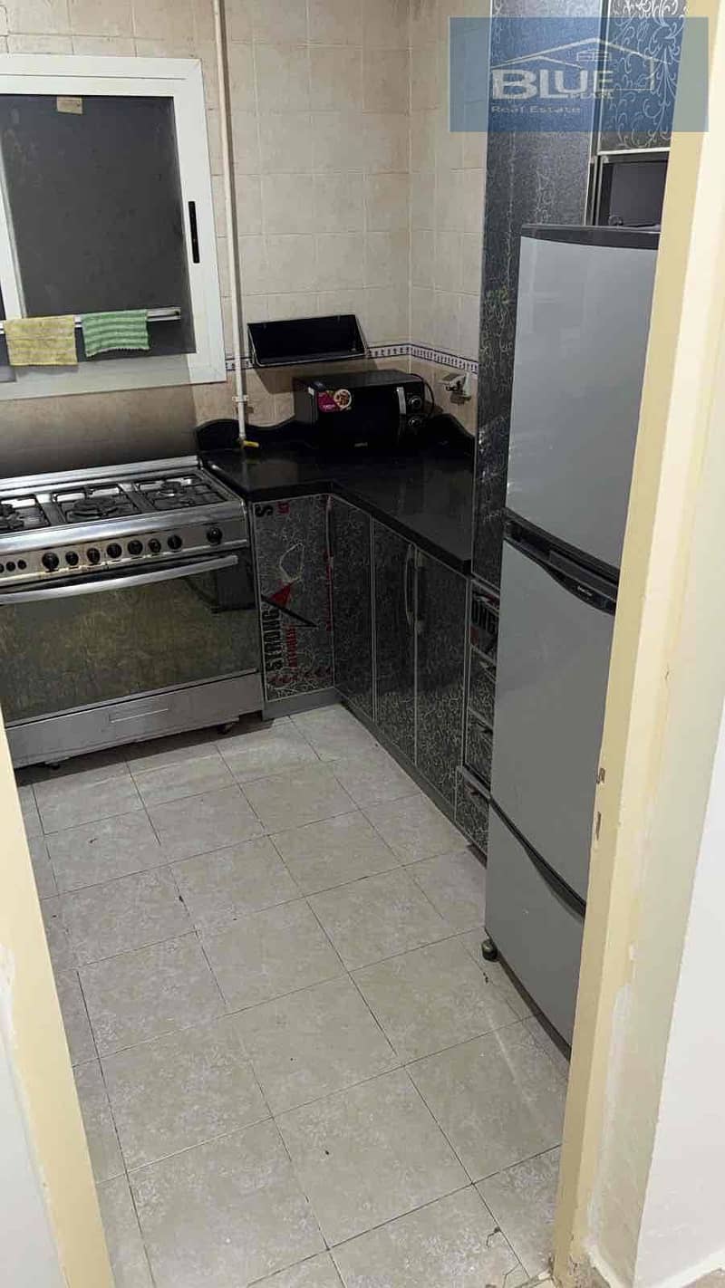 12 ce7ef6e6-a59b-424a-9e53-9281865734d0. jpg