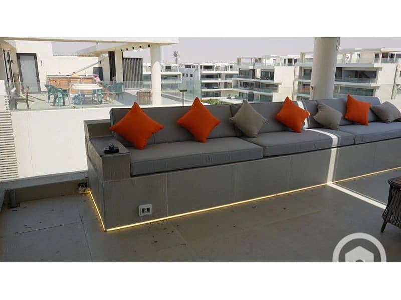 10 a47502ef-1cb1-476e-a629-c382de0fb6bd. jpg