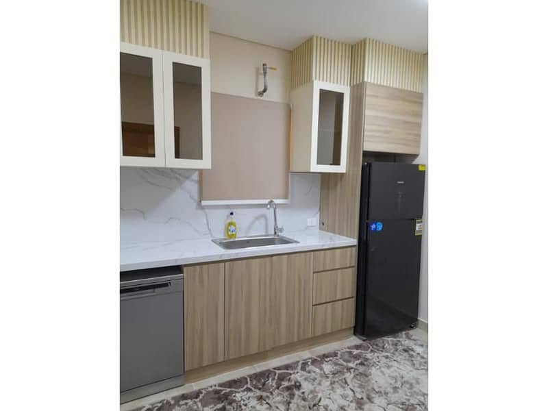 7 df21cc87-513c-43a9-aae9-159c12d3d58e. jpg