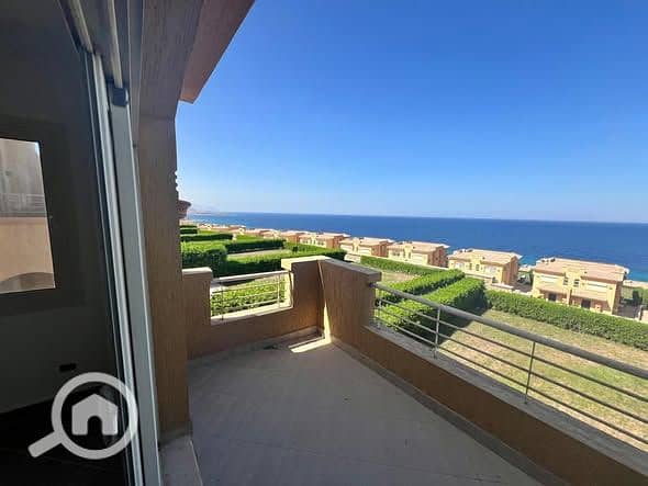 13 603854450_10239546644421161_455467002115898959_n. jpg