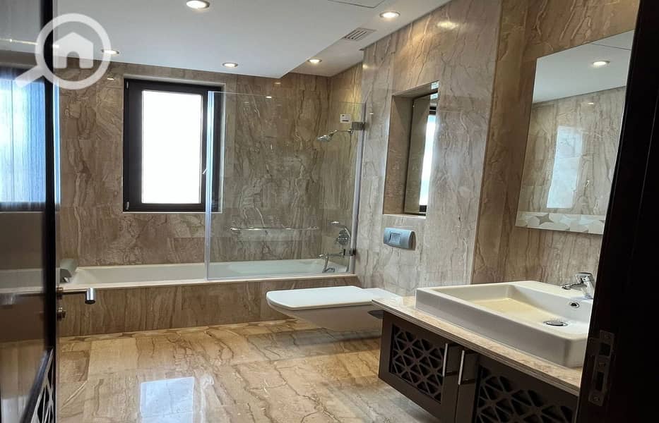 11 WhatsApp Image 2024-06-27 at 6.46. 03 AM_1400x900. jpg