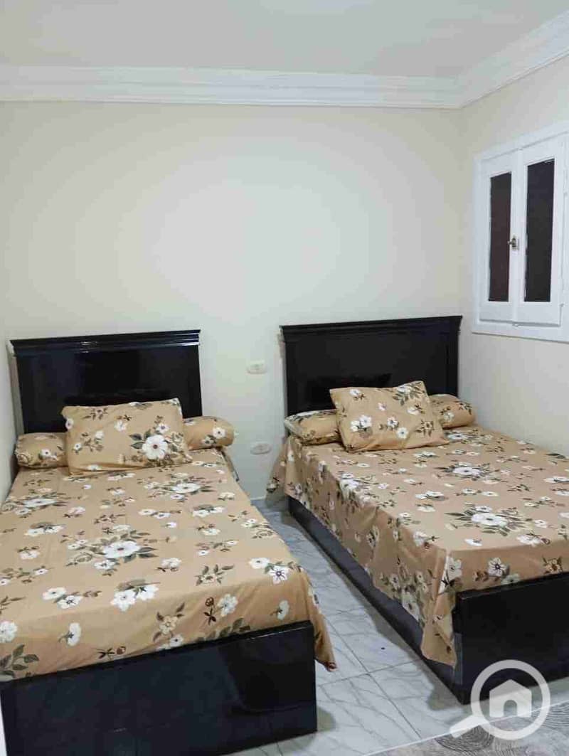 4 707d4de0-8c1a-4ad0-8e8c-edaaef8d9d4f-1_all_54928. jpg