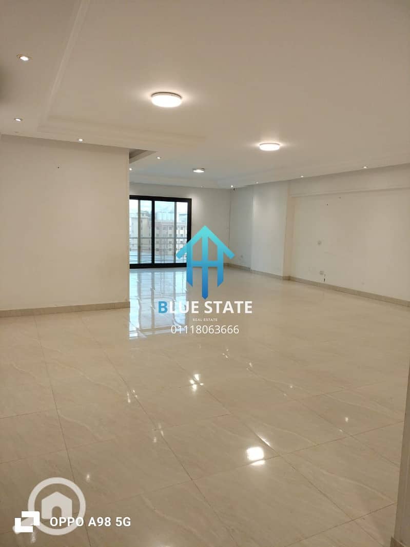 3 01118063666 (72). png