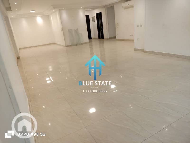 8 01118063666 (64). png