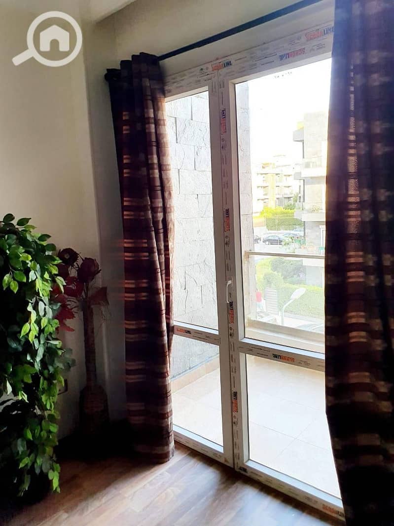 8 9606ca43-f09e-4a69-bdc1-b66840d78bfc. jpeg