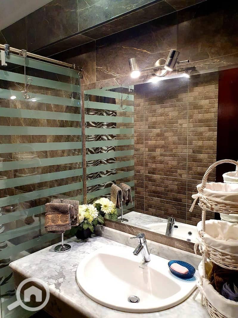 9 b340cbf3-e619-4cdb-a045-b864a86b8b9b. jpeg