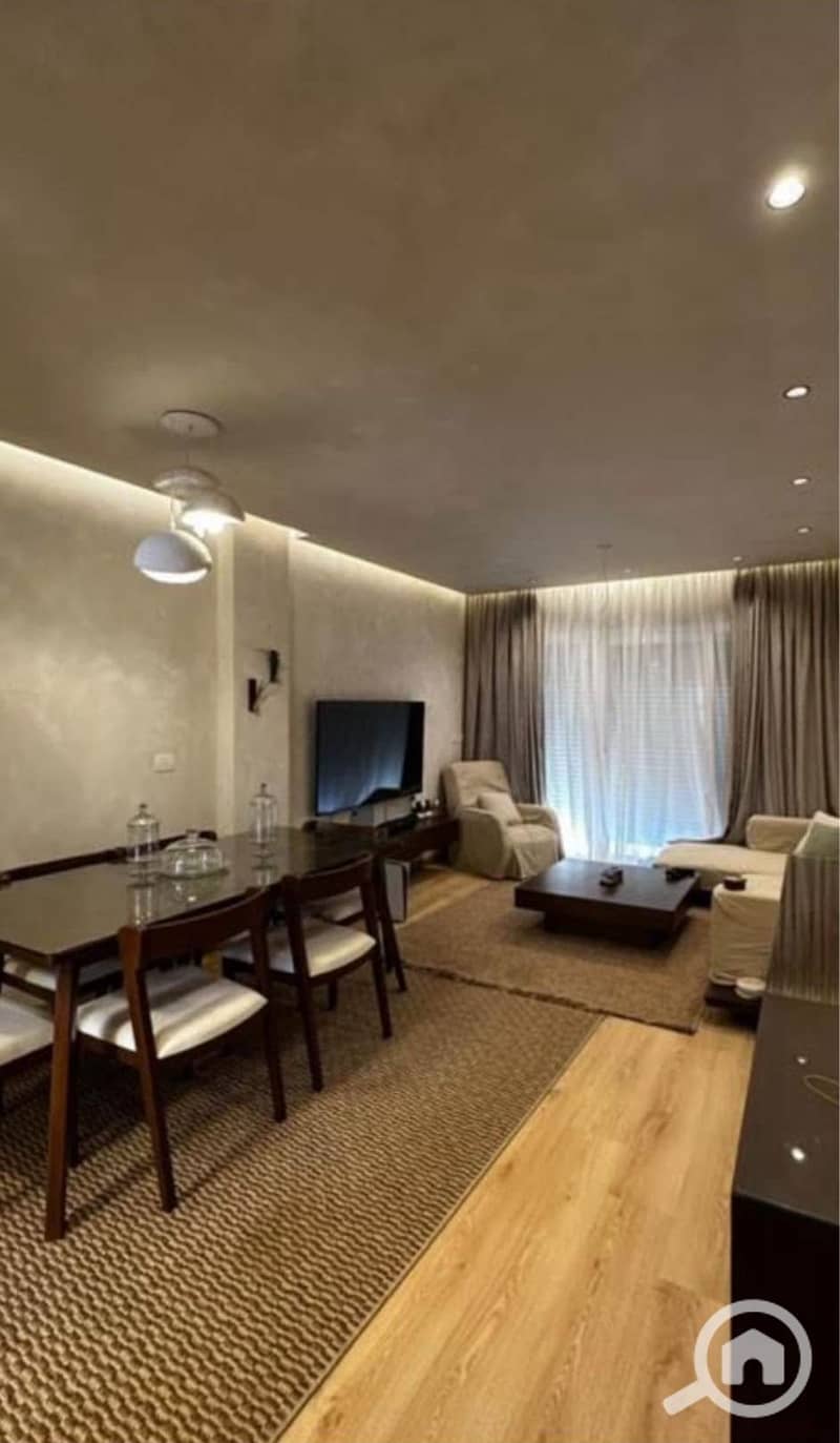 6 deb663eb-0fef-4ee0-8400-e20aa1b617a4. jpeg