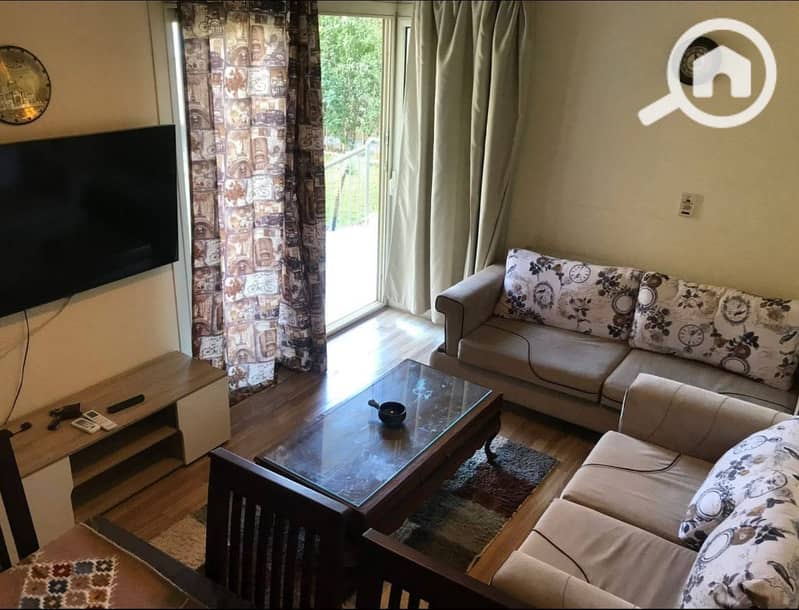 4 436d51a0-9d5e-4a0f-8c82-99d0d6fac5ce. jpeg