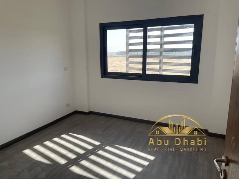 4 43d51fcb-9559-4dc7-bf12-669cfb08c639. jpg