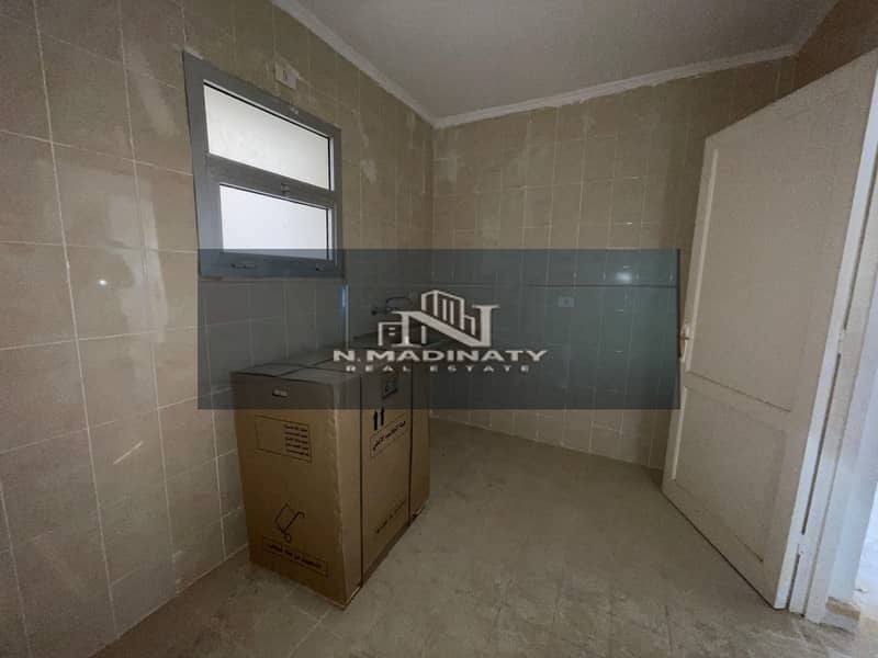 8 615471618_26039781732307587_1131637678308117017_n. jpg