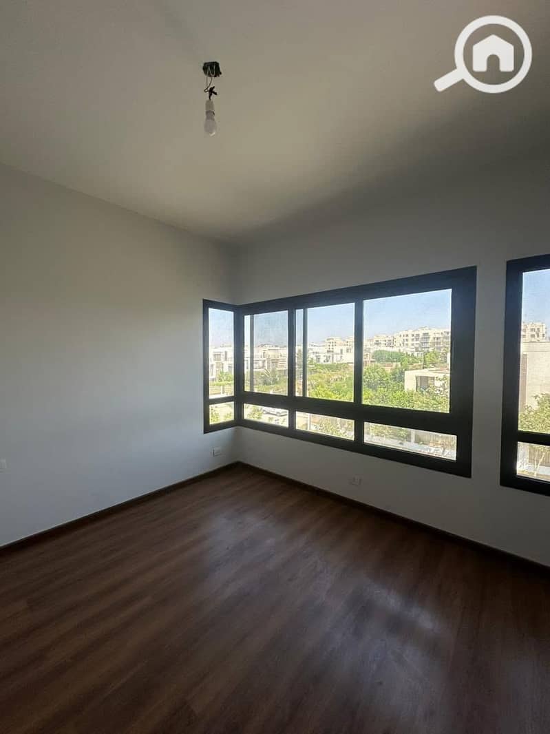 3 7adaab04-ade0-490b-8b2d-f5cd225c79a7. jpeg