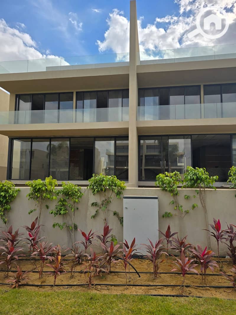 8 WhatsApp Image 2025-12-30 at 1.04. 08 PM (1). jpeg