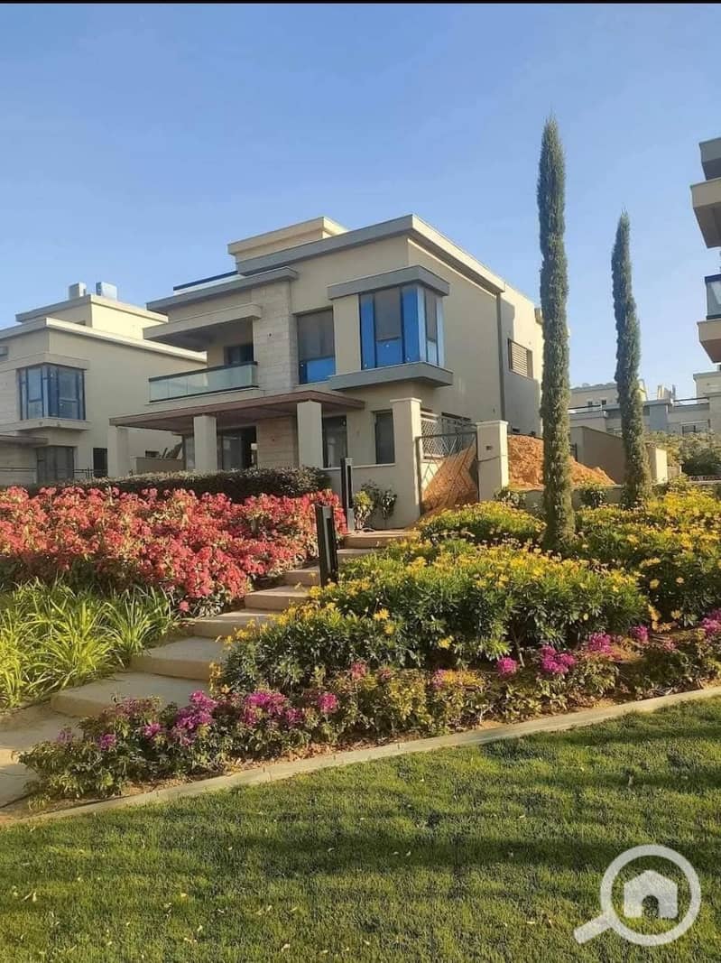 7 FB_IMG_1762263487629. jpg