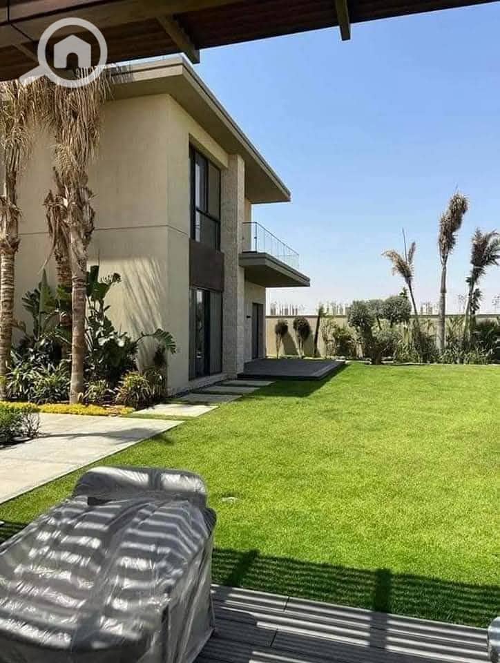 10 FB_IMG_1760970004231. jpg