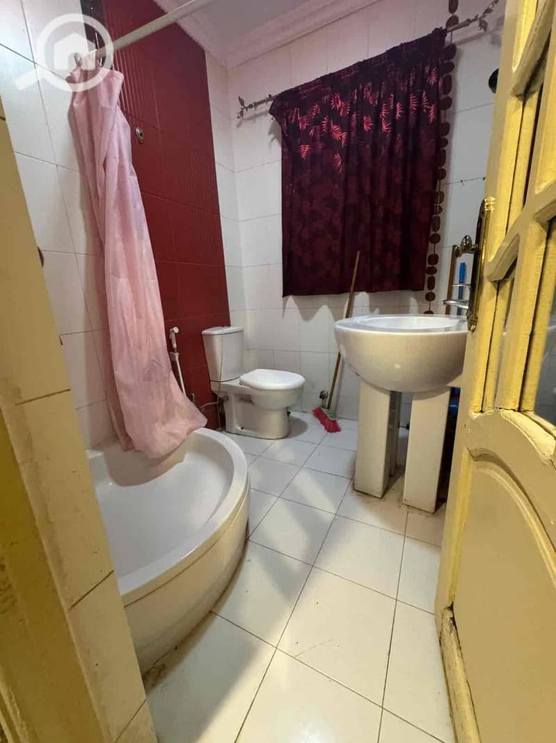 23 a259ebad-3c6e-4e92-bbcf-e9fc2880d036. jpg