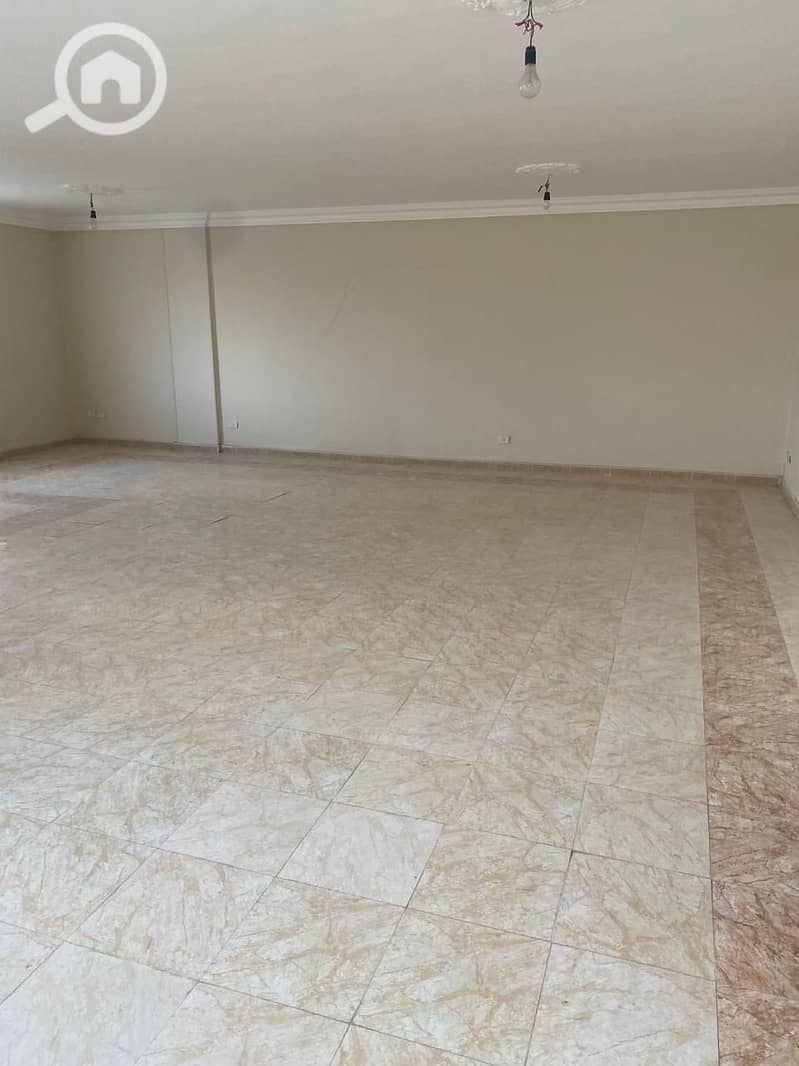 6 287b040e-3080-4fc1-8e58-48ffeff5fce2. jpg