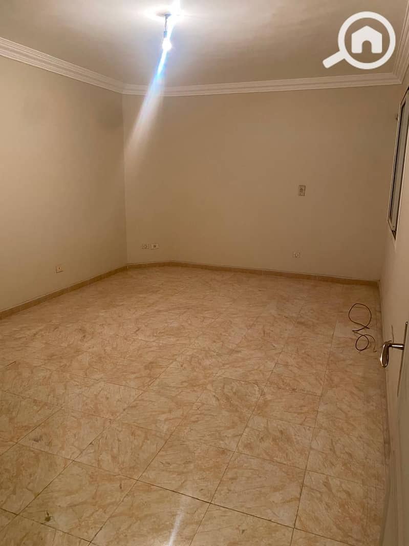 10 71203255-7aa1-43af-8d7e-1b4ab6b3561f. jpg