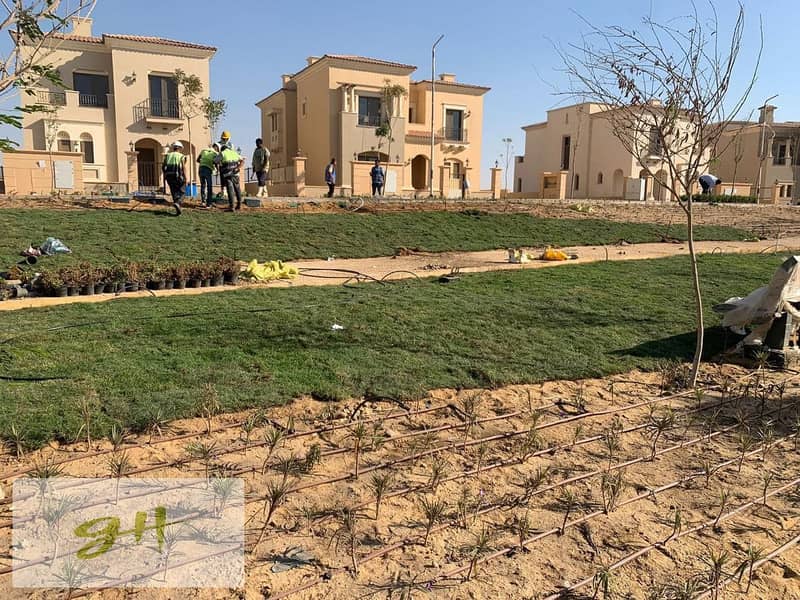 8 542753083_25634056842847893_1467210216399612508_n. jpg