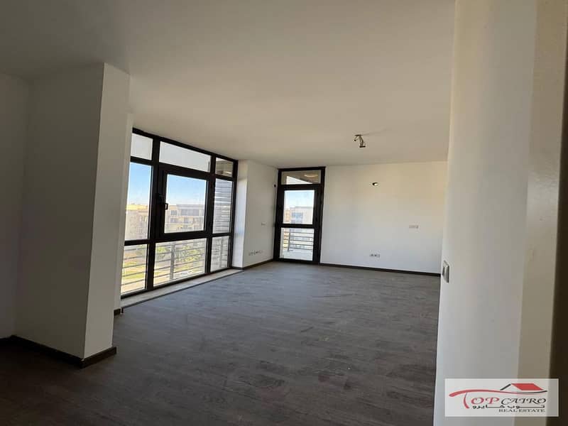 5 WhatsApp Image 2026-01-17 at 10.07. 48 AM_1200x900. jpg