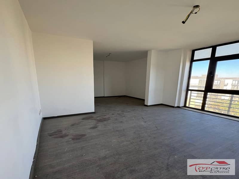 7 WhatsApp Image 2026-01-17 at 10.07. 46 AM_1200x900. jpg