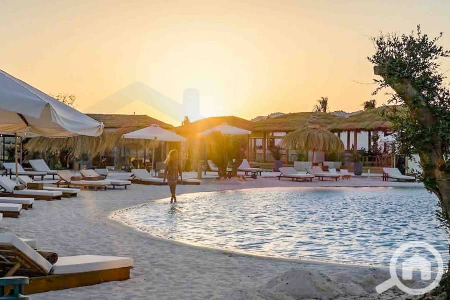 17 WhatsApp Image 2025-10-20 at 1.58. 18 AM. jpg