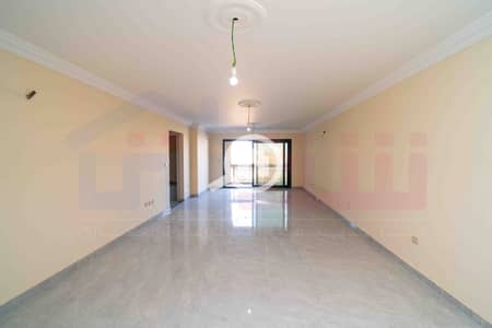 فلیٹ 3 غرف نوم للبيع في سموحة، الإسكندرية - DSC05280. jpg