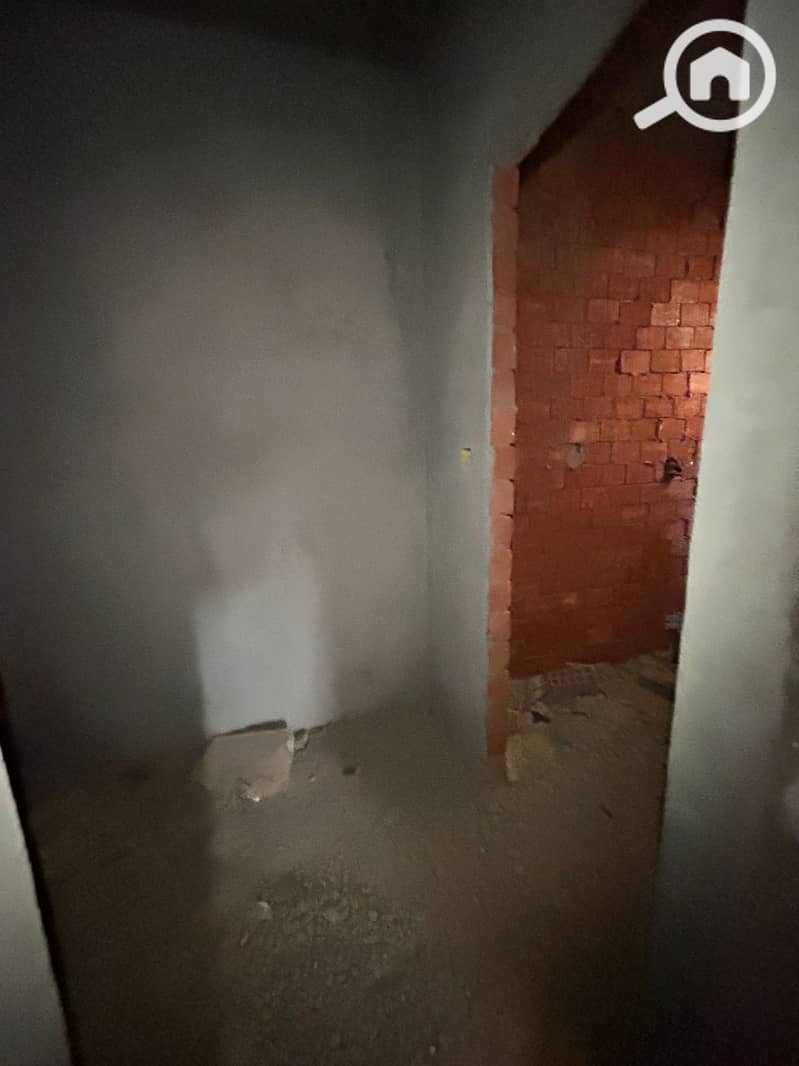 8 WhatsApp Image 2025-12-14 at 13.19. 53_ad26a610. jpg