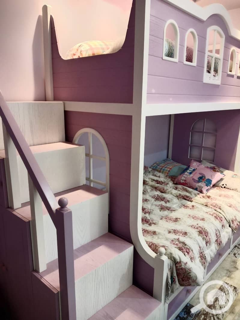 8 d91a6ed2-f402-47ff-b05f-36f14ff6d264. jpg