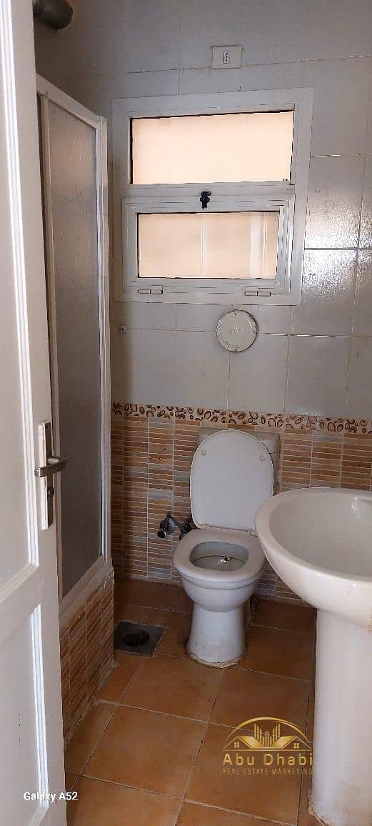 5 134a00f3-b79b-42b6-be57-8e4d1f1a838e. jpg