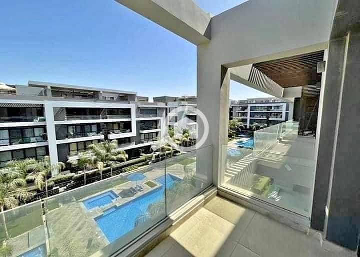 5 f41077bd-8260-480c-bbf5-c072279adb23. jpg