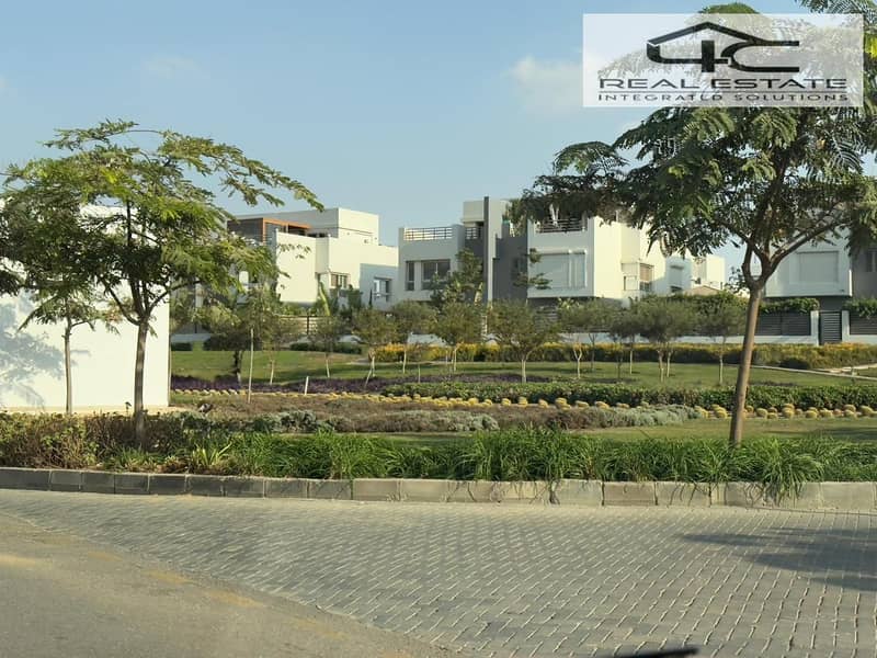 8 WhatsApp Image 2024-11-05 at 5.42. 42 PM. jpeg