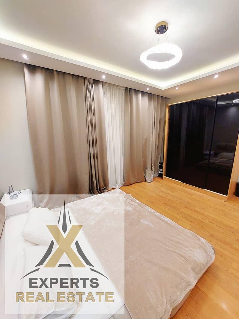 7 892f3a7c-112f-43a3-8a57-f9d698d81089. jpg