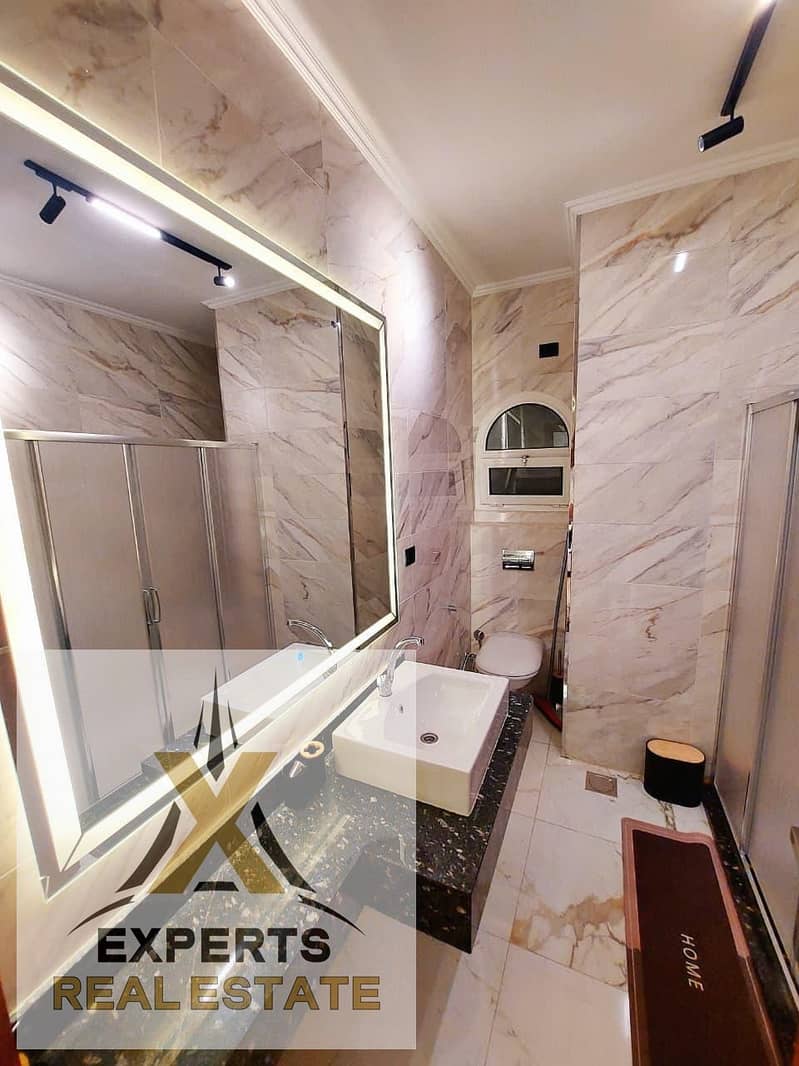 11 ab44b947-0443-4947-92e6-02b1705f3f6f. jpg