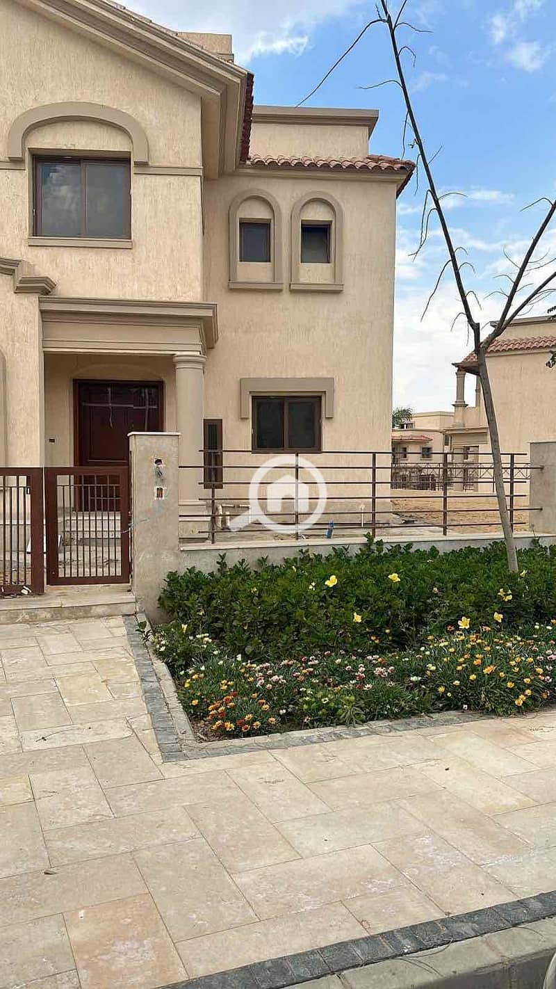 3 d7e0dcd5-eae2-48cb-8f19-4dd469005ff9. jpg