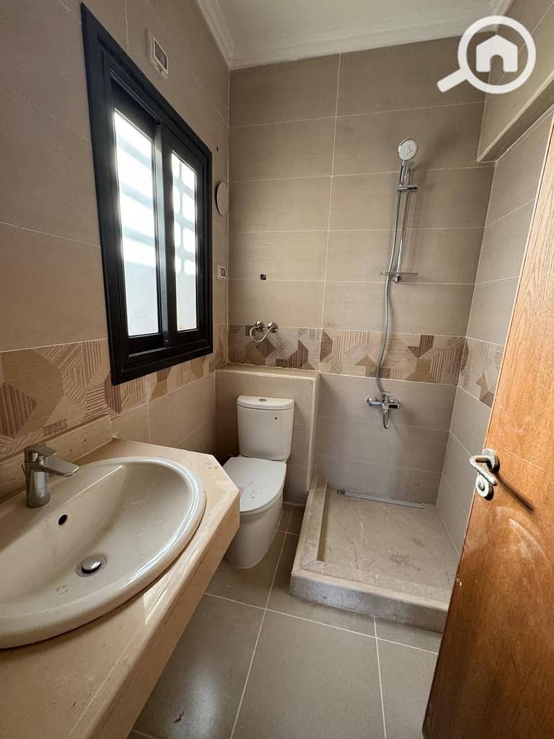 9 532293510_1477140220029955_2933616156398229361_n. jpg