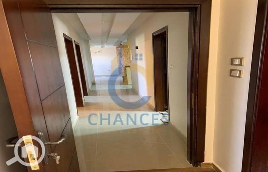 11 WhatsApp-Image-2025-12-10-at-6.22. 29-PM-1. jpg