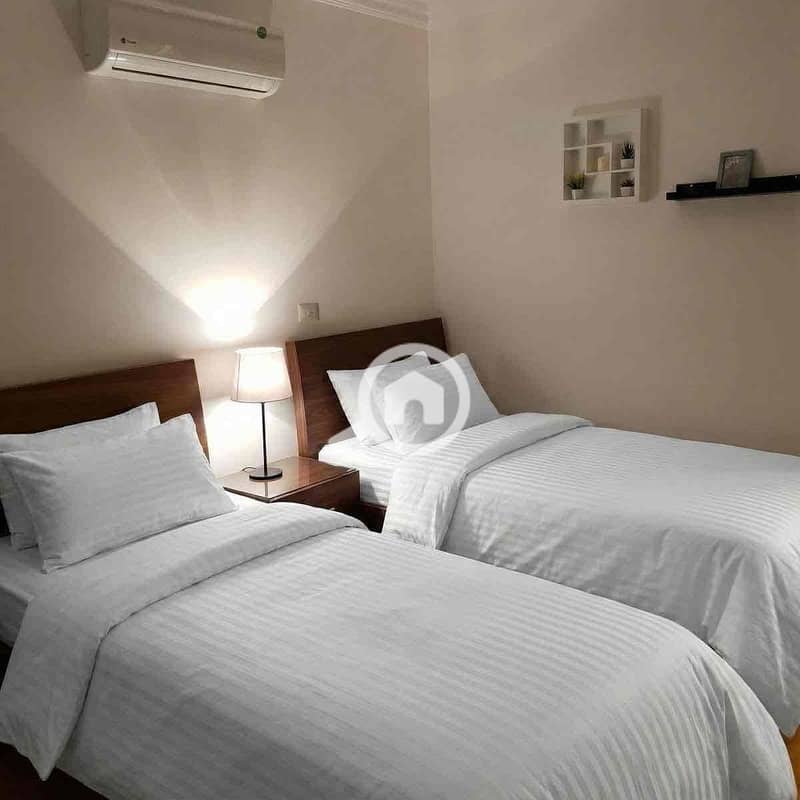 11 bd16decf-dc42-43b9-b861-14b03b390f3b. jpg