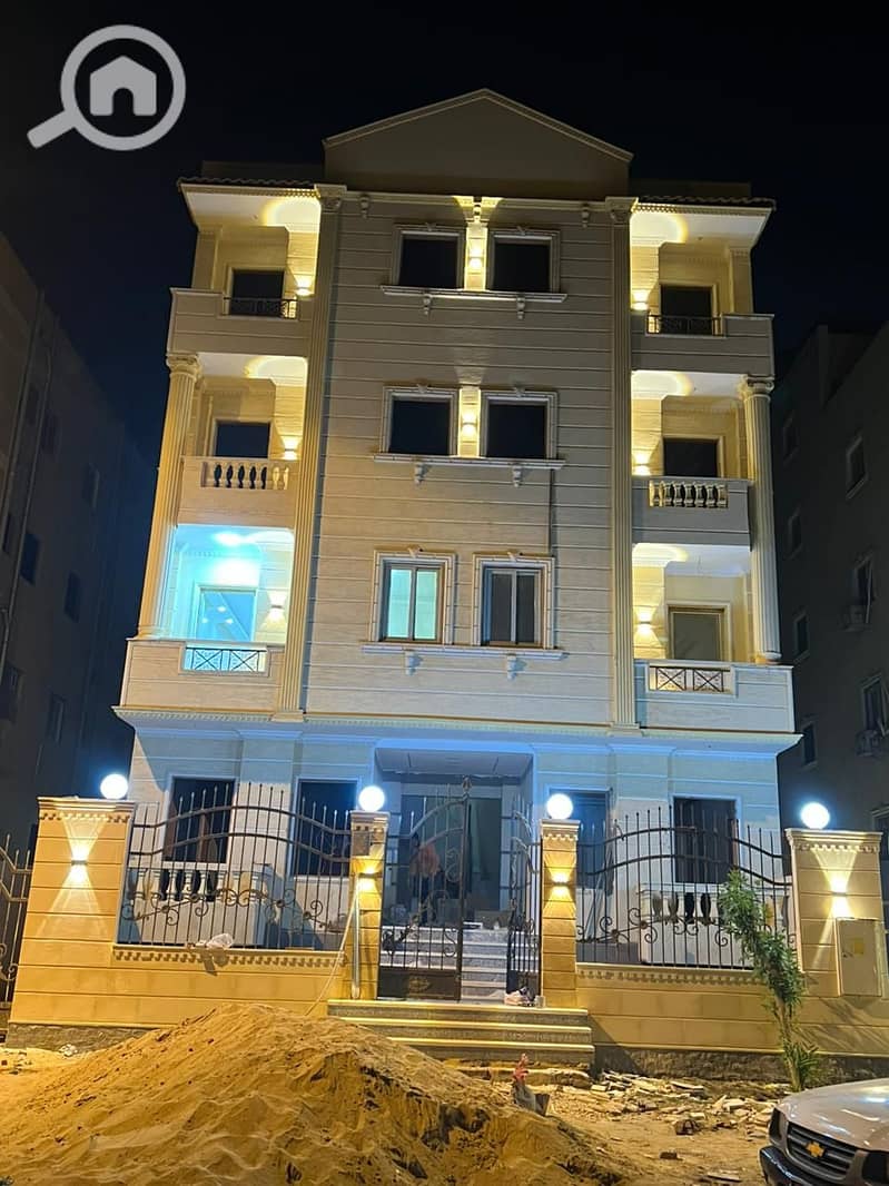 2 2179fb96-8170-4ce2-99a7-df04cd7530d5. jpg