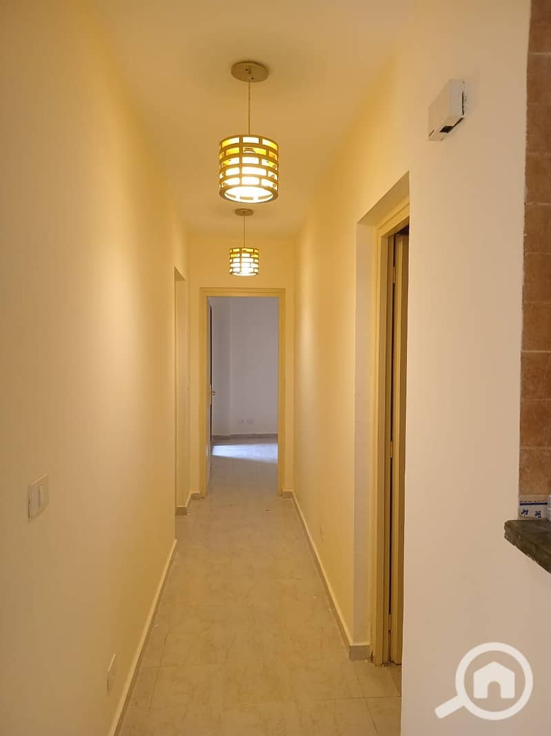 9 c11c4c8f-59e5-476b-9371-29217518c6cc. jpeg