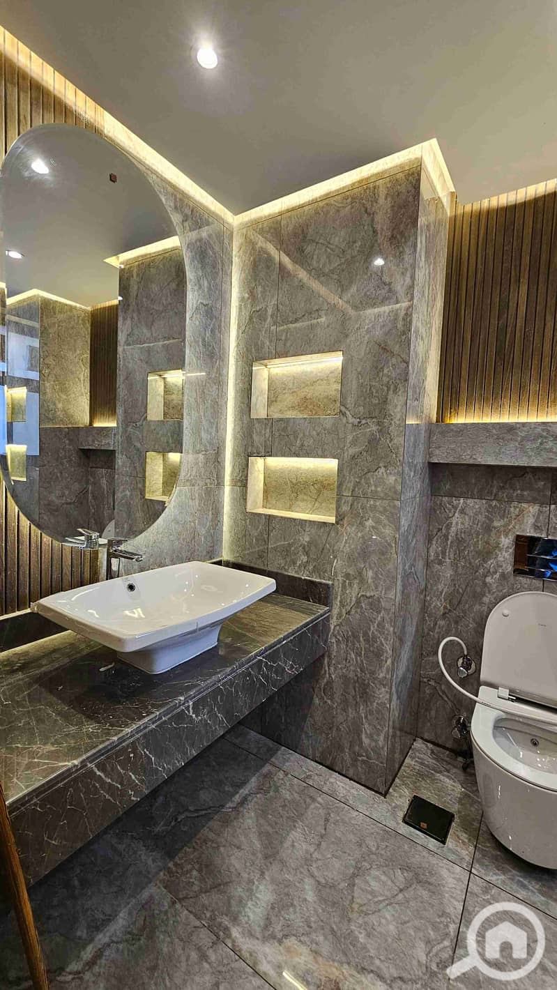 11 20251207_130719. jpg