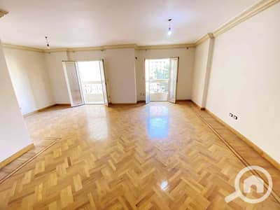 مکتب  للايجار في سموحة، الإسكندرية - 99c06dde-724a-459c-a6e4-9d745be13d89. jpg