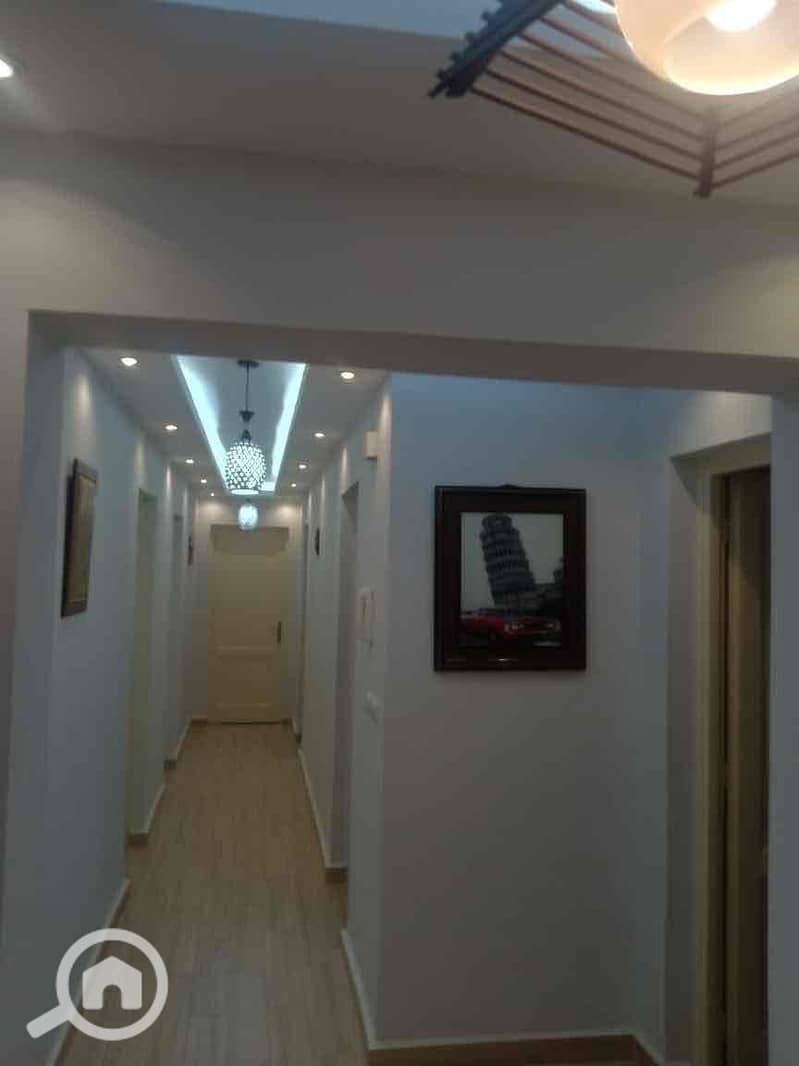 8 acc8fafa-be1c-440a-8915-894b0e21713b. jpg