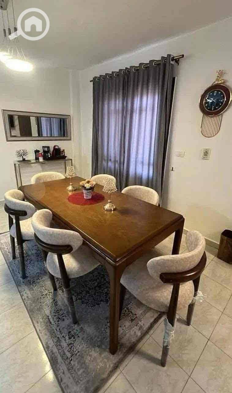 2 25a20358-725b-4b1b-9af3-dcbf837f9378. jpg