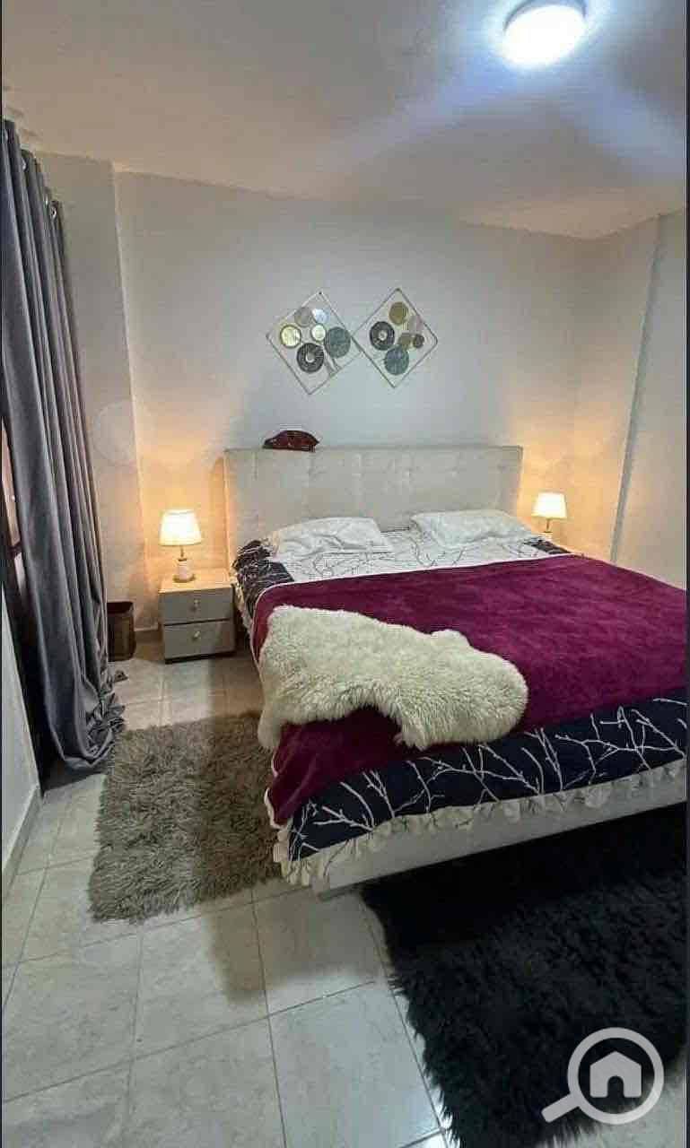 4 8955079a-08a0-4a07-96e1-d30947c68788. jpg