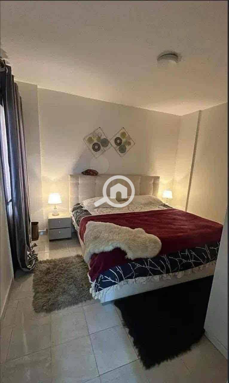 10 59e5774c-62f1-4dcc-951d-95aa30f99a22. jpg