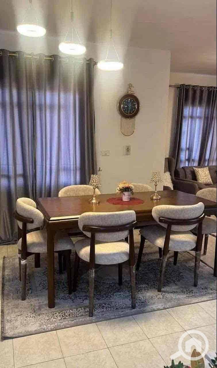 19 c2ae89f0-0c9b-43fe-baa2-c9b4e049773f. jpg