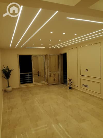 3 Bedroom Flat for Sale in 6th of October, Giza - bfa0e9b9-34ea-4338-adce-b4e970cfbf6b. jpg